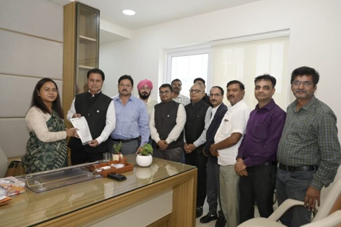 whatsapp image 2025 09 27 at 17.17.49 dd80d19f