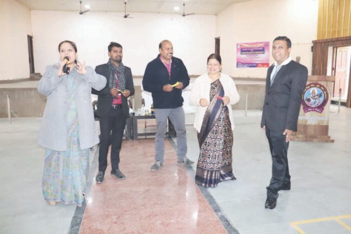 4f4916cc6e2e8aedc6556cac85a71edc 293706367