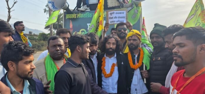 515f3b8eefa53af38d253145c25eba16 1947641458