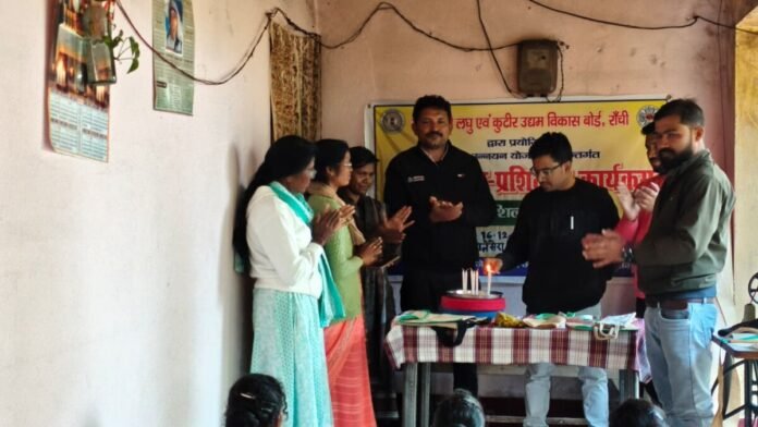 a64f5e8c e5a3 4d43 939a 571351881908