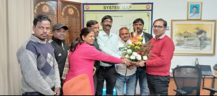 24b348637da662a21056856ffd137fa4 4149800