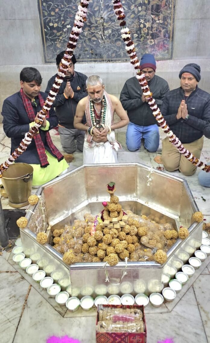 293c11d0bcbb99ea0c3ee49f85b13fa0 199592416