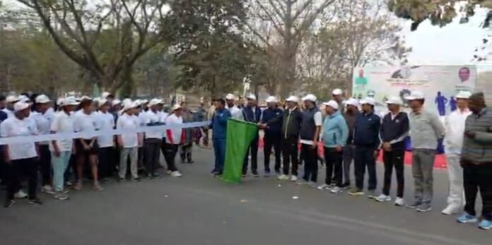 89bf3faabe0569dc768356c1f76e8b41 463570421