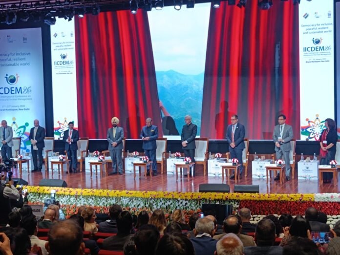 9e9c0126533a9d9647fcfec89f61f757 1197141420