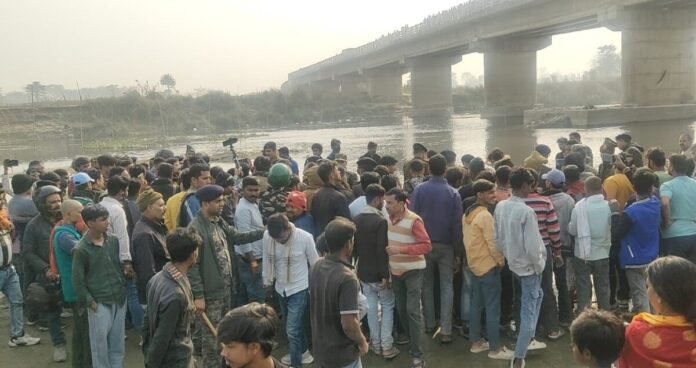 c08bba7a0c0386f1551e8474d853ecbf 1135900904