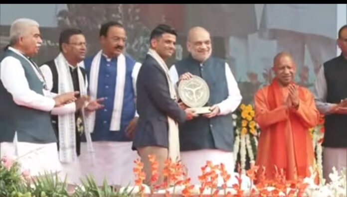 c7b507fbba5a37d0ad18d63e1ccaa4e9 1303477035