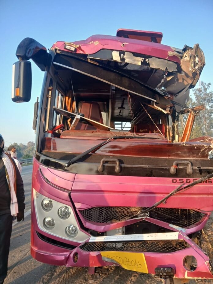 81682f8a6bf4c434d032e8fde842b8fa 232020104