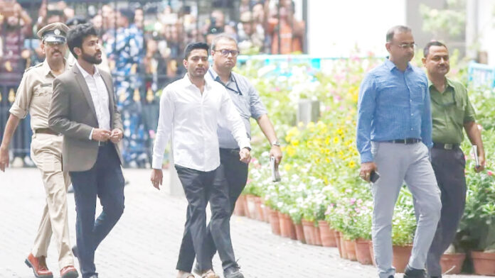 abhishek banerjee photo